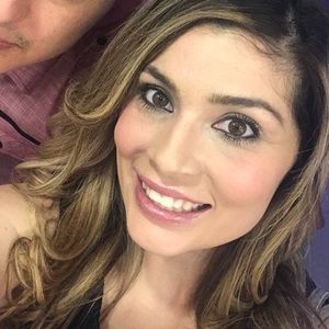 Meet your Posher, Monique